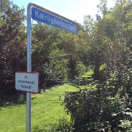 Asko Mejeri Bed & Breakfast